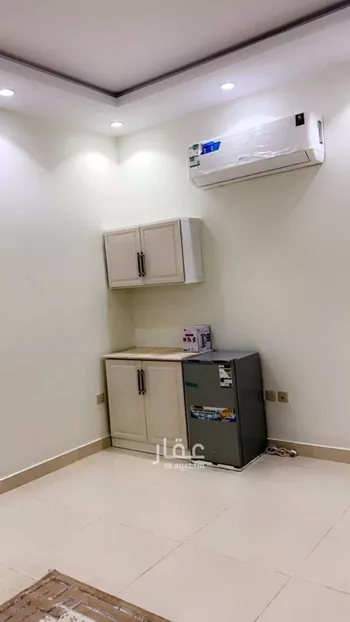 عمارة للإيجار في شارع عقبة ابن نمر, حي العزيزية, مدينة المدينه المنوره, منطقة المدينة المنورة صورة 2