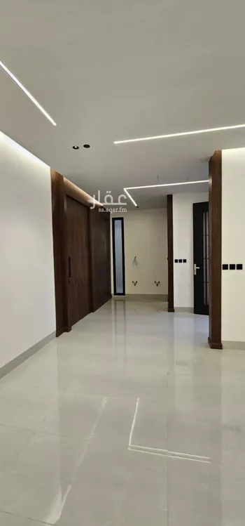 فيلا للبيع في شارع فضيله السيد محمد شكري, حي النرجس, مدينة الرياض, منطقة الرياض صورة 2