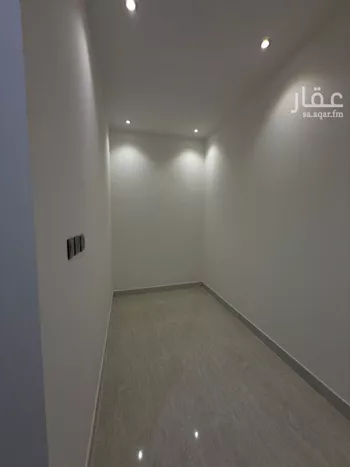 دور للبيع في شارع الإمام مسلم , حي بدر, مدينة الرياض, منطقة الرياض صورة 2