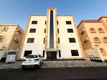 شقة للبيع في شارع جعيل بن سراقة الغفاري, حي الصفاء, مدينة جازان, منطقة جازان