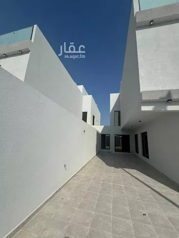 فيلا للبيع في حي الشاطئ الشرقي, مدينة الدمام, المنطقة الشرقية صورة 2