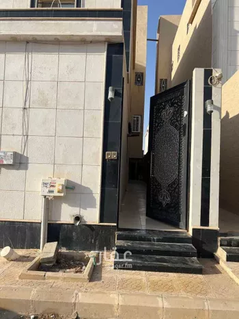 شقة للإيجار في شارع آل رواف ، حي ظهرة العودة شرق ، الدرعية ، الدرعية