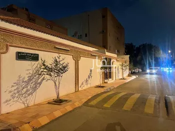 فيلا للبيع في شارع أبي قتادة الأنصاري, حي النهضة, مدينة الرياض, منطقة الرياض صورة 2