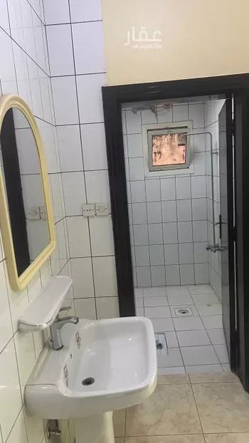 شقة للإيجار في شارع الشامية ، حي العزيزية ، الرياض ، منطقة الرياض صورة 2