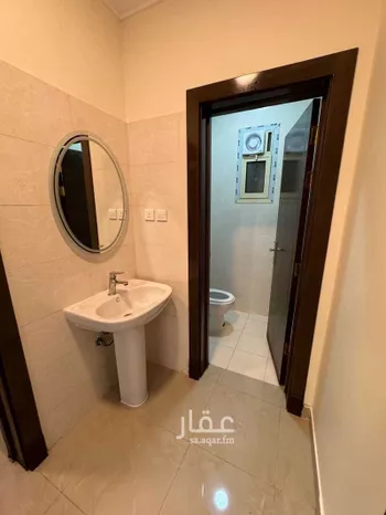 عمارة للإيجار في شارع ينبع, حي ظهرة لبن, مدينة الرياض, منطقة الرياض صورة 2