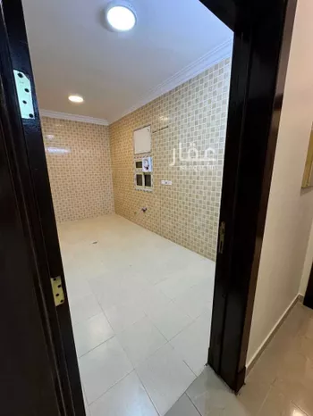 عمارة للإيجار في شارع ينبع, حي ظهرة لبن, مدينة الرياض, منطقة الرياض صورة 5