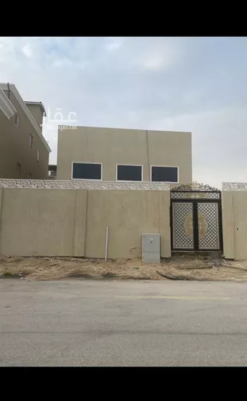 فيلا للبيع في شارع ابن عيدان, حي العروبة, مدينة الدمام, المنطقة الشرقية صورة 2