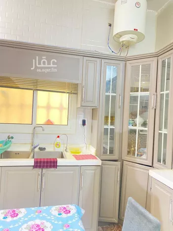 فيلا للإيجار في شارع أحمد بن إبراهيم الأزهري, حي الرمال, مدينة الرياض, منطقة الرياض صورة 4