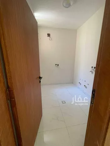 شقة للإيجار في شارع الدائرى الشمالى الفرعي, حي الوادي, مدينة الرياض, منطقة الرياض صورة 2