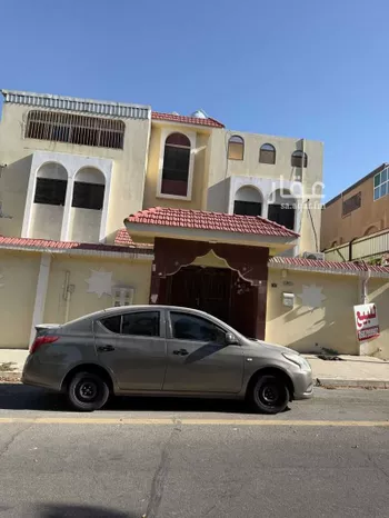 فيلا للبيع في شارع انس بن معاذ بن جبل, مدينة الظهران, المنطقة الشرقية صورة 2