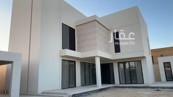 فيلا للبيع في شارع حي ج9 11, حي حي ج9, مدينة حريملاء, منطقة الرياض صورة 2