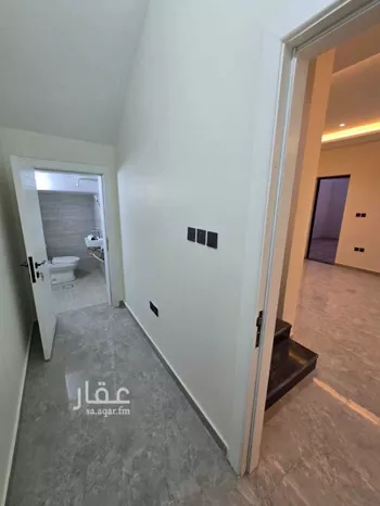 فيلا للإيجار في شارع العيساوية, حي السليمانية, مدينة الرياض, منطقة الرياض صورة 4