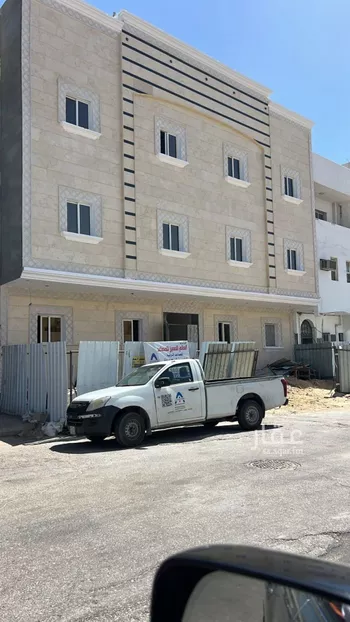 عمارة للبيع في الشارع العشرين, الثقبة, الخبر