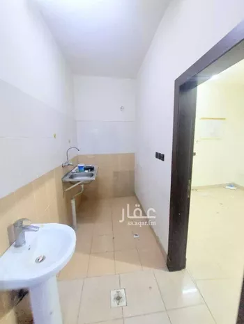 شقة للإيجار في شارع هلال بن امية, حي الدوبية, مدينة الرياض, منطقة الرياض صورة 3