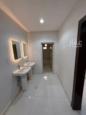 شقة للإيجار في شارع أحمد السويدي, حي شبرا, مدينة الرياض, منطقة الرياض صورة 2