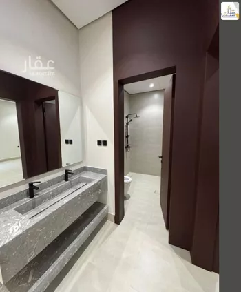دور للبيع في شارع العجمة, حي الرمال, مدينة الرياض, منطقة الرياض صورة 4