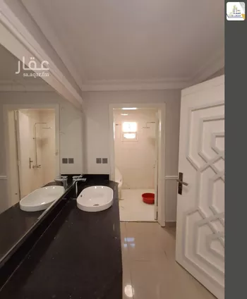 شقة للإيجار في شارع الشيخ حسن بن حسين بن علي, حي الملك فيصل, مدينة الرياض, منطقة الرياض صورة 2