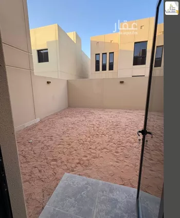 فيلا للإيجار في شارع رقم 1070, حي سدرة, مدينة الرياض, منطقة الرياض صورة 4