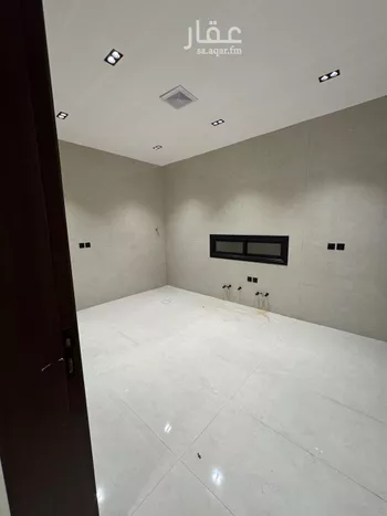 دور للبيع في شارع الطيفة, حي الخليج, مدينة الرياض, منطقة الرياض صورة 2