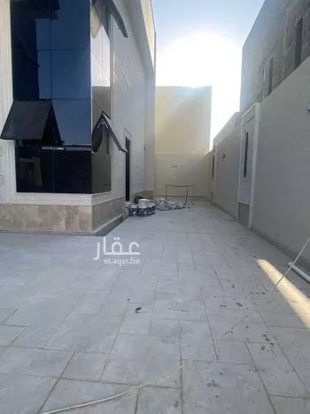 فيلا للبيع في شارع الملك سعود, حي المنار, مدينة عنيزه, منطقة القصيم صورة 2