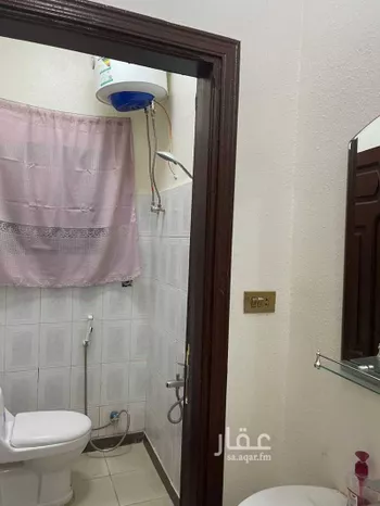 شقة للإيجار في شارع عباد بن منصور, حي الخالدية, مدينة المدينه المنوره, منطقة المدينة المنورة صورة 4