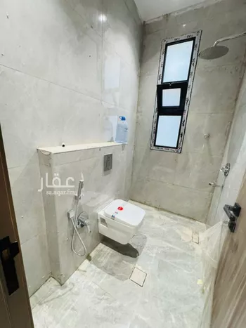 دور للبيع في شارع الغسق, حي إشبيلية, مدينة الرياض, منطقة الرياض صورة 2
