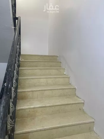 شقة للإيجار في شارع أبي منصور بن أبي العباس ، حي العريجاء ، الرياض ، منطقة الرياض صورة 2
