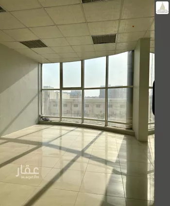 عمارة للإيجار في شارع الثامن والعشرون, حي البادية, مدينة الدمام, المنطقة الشرقية صورة 5