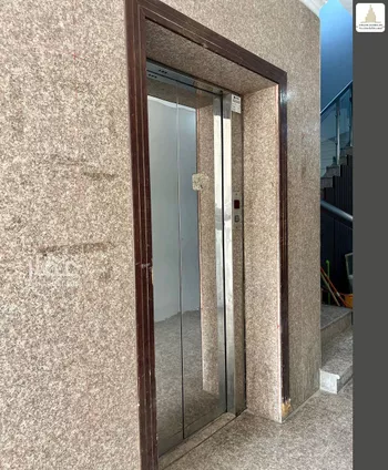 عمارة للإيجار في شارع الثامن والعشرون, حي البادية, مدينة الدمام, المنطقة الشرقية صورة 3