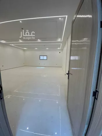 مكتب تجاري للإيجار في شارع الامير مقرن بن عبدالعزيز, حي النزهة, مدينة الرياض, منطقة الرياض صورة 5