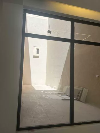 مكتب تجاري للإيجار في شارع الامير مقرن بن عبدالعزيز, حي النزهة, مدينة الرياض, منطقة الرياض صورة 3