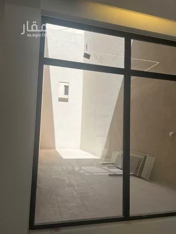 مكتب تجاري للإيجار في شارع الامير مقرن بن عبدالعزيز, حي النزهة, مدينة الرياض, منطقة الرياض صورة 2