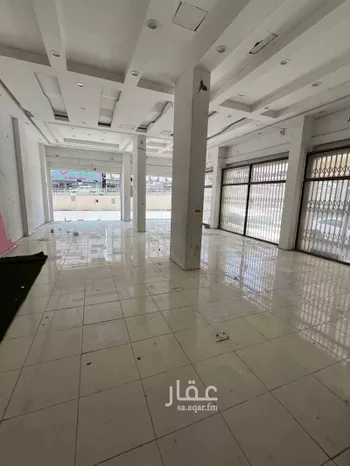 محل للإيجار في شارع طريق خالد بن الوليد, حي القمرية, مدينة امارة منطقة مكة المكرمة - الطائف, منطقة مكة المكرمة صورة 2