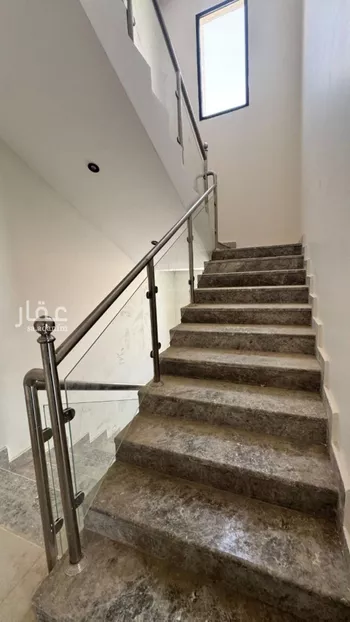 دور للبيع في شارع شارع وادي أرثد, حي عكاظ, مدينة الرياض, منطقة الرياض صورة 3