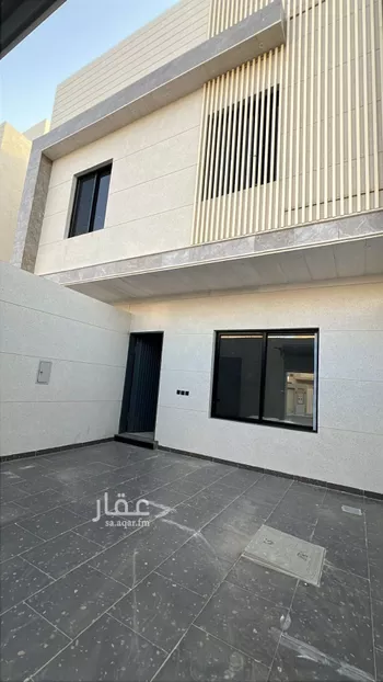 فيلا للبيع في شارع إسماعيل القيسي, حي عكاظ, مدينة الرياض, منطقة الرياض صورة 2