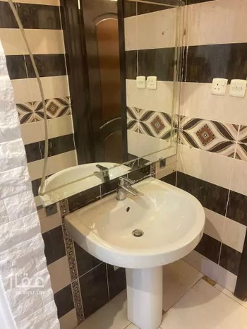 شقة للإيجار في شارع ابو صخير, حي الأجاويد, مدينة جدة, منطقة مكة المكرمة صورة 5