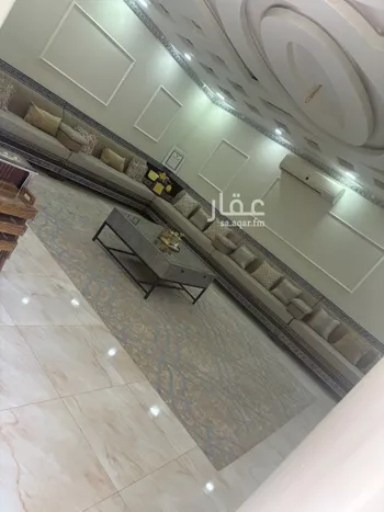 فيلا للبيع في شارع ابن ظفر الصقلي, حي ظهرة لبن, مدينة الرياض, منطقة الرياض صورة 4