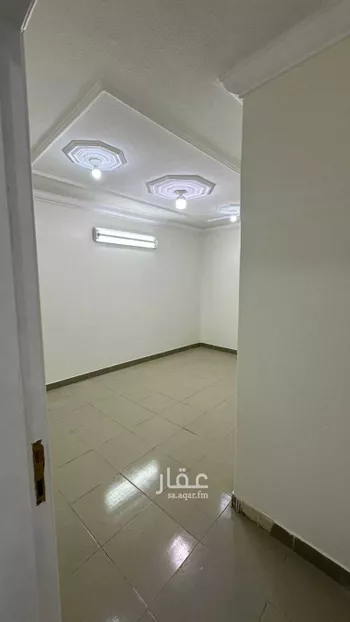 شقة للإيجار في شارع الشيخ محمد بن عبداللطيف بن عبدالرحمن , حي السويدي الغربي, مدينة الرياض, منطقة الرياض صورة 5