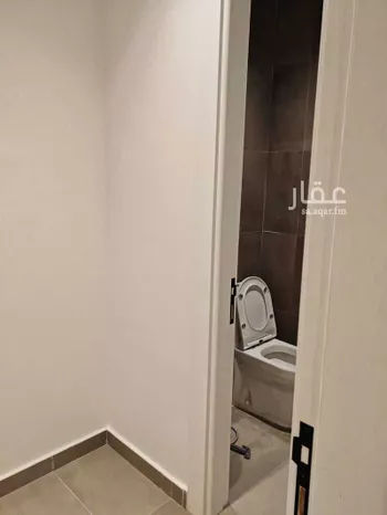 دور للبيع في حي الورود, مدينة الرياض, منطقة الرياض صورة 5