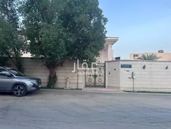 فيلا للبيع في شارع عمر بن بكر, حي مغرزات, مدينة الرياض, منطقة الرياض