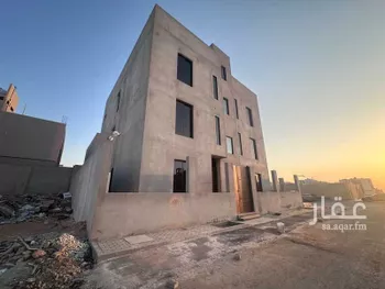 عمارة للإيجار في شارع وادي هرجاب, حي المهدية, مدينة الرياض, منطقة الرياض صورة 2