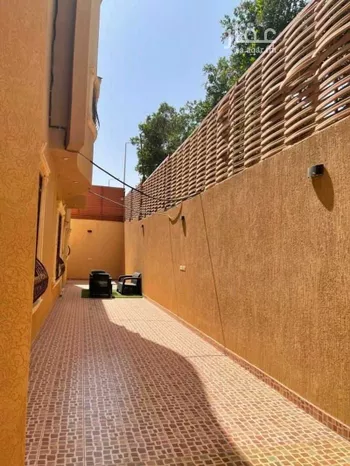 فيلا للبيع في شارع حمام الانف, حي العقيق, مدينة الرياض, منطقة الرياض صورة 5