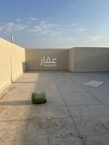 فيلا للبيع في شارع ادريس بن العباس, حي ضاحية الملك فهد, مدينة الدمام, المنطقة الشرقية صورة 2