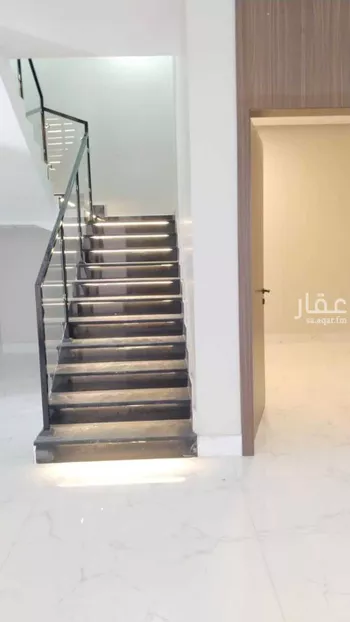 فيلا للبيع في شارع عامً, حي الرحاب, مدينة القطيف, المنطقة الشرقية صورة 3