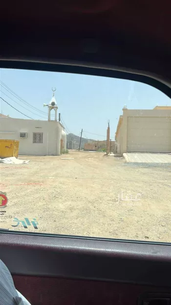 أرض للبيع في شارع الامام محمد بن عبدالوهاب ، حي الملك عبدالله ، بيشة ، بيشة