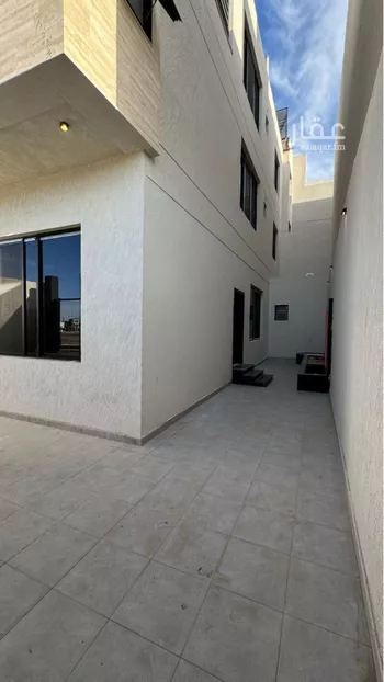 فيلا للبيع في شارع بشر بن هلال العبدي رضى الله عنه, حي شوران, مدينة المدينه المنوره, منطقة المدينة المنورة صورة 2