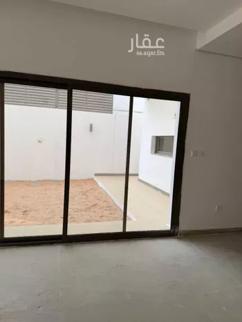 فيلا للإيجار في حي مطار الملك خالد الدولي ، الرياض ، منطقة الرياض