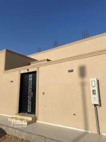 بيت للبيع في شارع كامل الدمشقي ، حي الملك فهد ، عنيزة ، عنيزة