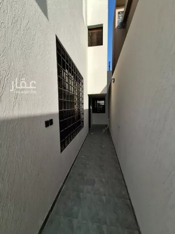 دور للبيع في شارع يوسف بن تاشفين, حي طويق, مدينة الرياض, منطقة الرياض صورة 4