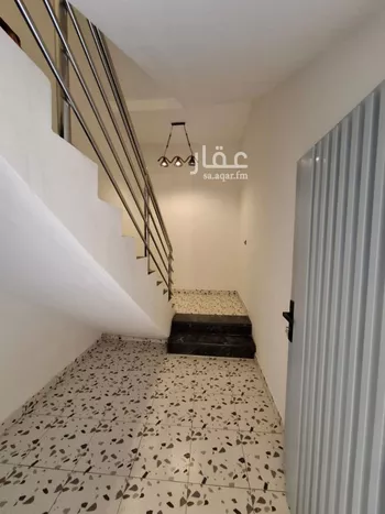 دور للبيع في شارع عيسى بن سهل, حي طويق, مدينة الرياض, منطقة الرياض صورة 4